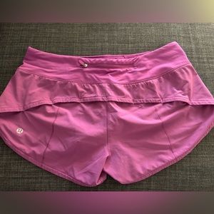 ⭐️Lululemon Low Rise Speed Up Shorts 2.5” Size 6⭐️ BRAND NEW w/ no tags